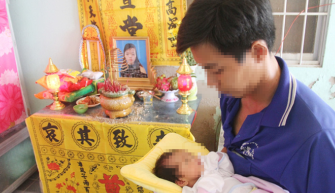 Vợ mất sớm, tôi 1 mình nuôi con nhỏ. Ai cũng động viên đi bước nữa nên 1 năm sau tôi quyết định kết hôn. Thấy cô ấy yêu thương con nên tôi cũng yên tâm phần nào để đi làm xa kiếm tiền. 1 lần trở về không báo trước, tôi bàng hoàng khi thấy đứa con… Vợ mất sớm, tôi 1 mình nuôi con nhỏ. Ai cũng động viên đi bước nữa nên 1 năm sau tôi quyết định kết hôn. Thấy cô ấy yêu thương con nên tôi cũng yên tâm phần nào để đi làm xa kiếm tiền. 1 lần trở về không báo trước, tôi bàng hoàng khi thấy đứa con…