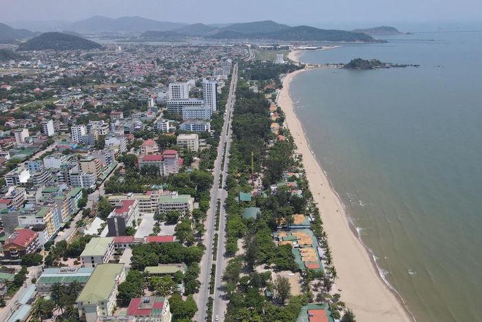 Bãi biển Cửa Lò, TP Vinh. (Ảnh: Phạm Tâm).