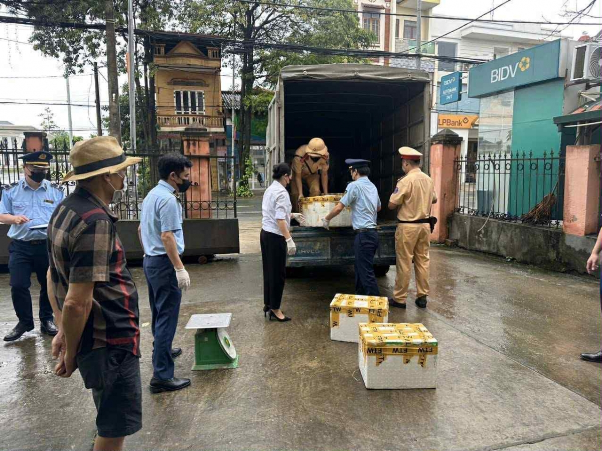 phu_tho_1 Phát hiện hơn 1 tạ nội tạng trâu, bò không rõ nguồn gốc ở Phú Thọ