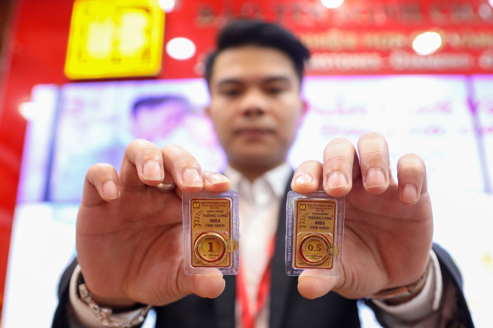 vang-chi-hieu-12-3043 vàng - Chí Hiếu (12).jpg