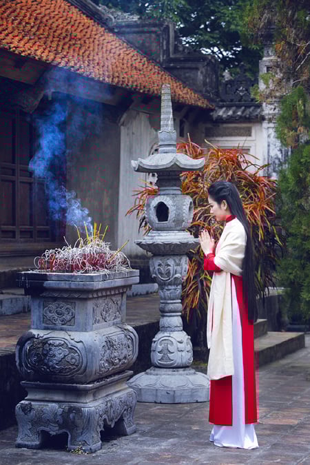 img3022-1250 Người xưa dặn: “Lễ ít lòng nhiều, không bằng lễ to mà tâm tạp”.