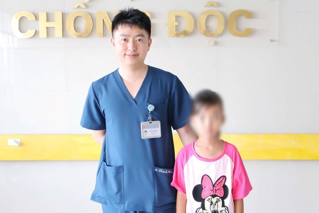 Người mẹ kể giây phút con gái bị rắn độc chui ra từ điều hòa cắn vào người