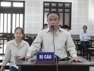 Cựu cán bộ