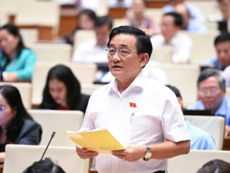 Đại biểu Trần Quốc Tuấn (Giám đốc Sở Công Thương tỉnh Vĩnh Long). Ảnh: Cổng TTĐT Quốc hội