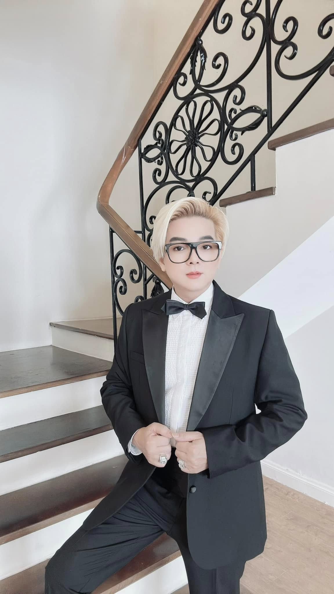 Vũ Hà làm gì mà kiếm được 4 tỷ ngay ngày đầu nghỉ làm?- Ảnh 4. Vũ Hà làm gì mà kiếm được 4 tỷ ngay ngày đầu nghỉ làm?- Ảnh 4.