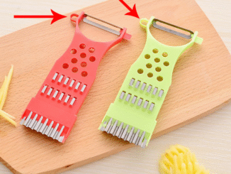 Suốt bao nhiêu năm, giờ tôi mới biết công dụng của chiếc lỗ nhỏ ở cạnh của dao nạo rau củ! - Ảnh 1.