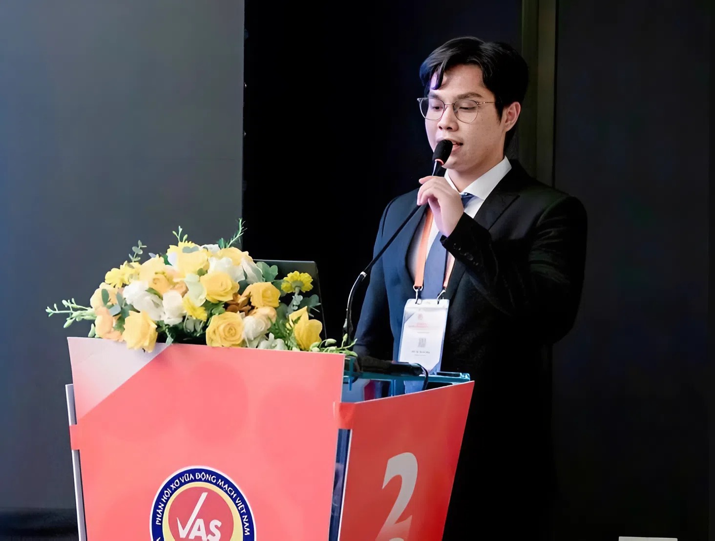 NÓNG: Thông tin MỚI NHẤT vụ lùm xùm nghiên cứu sinh 24 tuổi trúng tuyển tiến sĩ trường ĐH Y khoa Phạm Ngọc Thạch- Ảnh 2. NÓNG: Thông tin MỚI NHẤT vụ lùm xùm nghiên cứu sinh 24 tuổi trúng tuyển tiến sĩ trường ĐH Y khoa Phạm Ngọc Thạch- Ảnh 2.