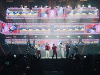 Hành động kỳ lạ của Tự Long- Ảnh 1.