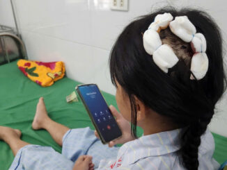 Bé gái bị cha dượng dùng búa bạo hành: Lời kể nghẹn ngào của nạn nhân- Ảnh 1.