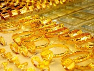 Giá vàng hôm nay (chiều 31-10): Neo ở ngưỡng cao