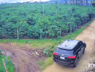 Hình ảnh truy vết từ camera ghi lại cảnh tài xế lái ô tô tăng tốc, bỏ trốn khỏi hiện trường tai nạn. (Ảnh cắt từ clip)