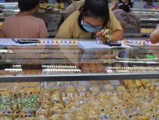 Giá vàng hôm nay, 29-10: Sụt giảm rất mạ - Ảnh 1.