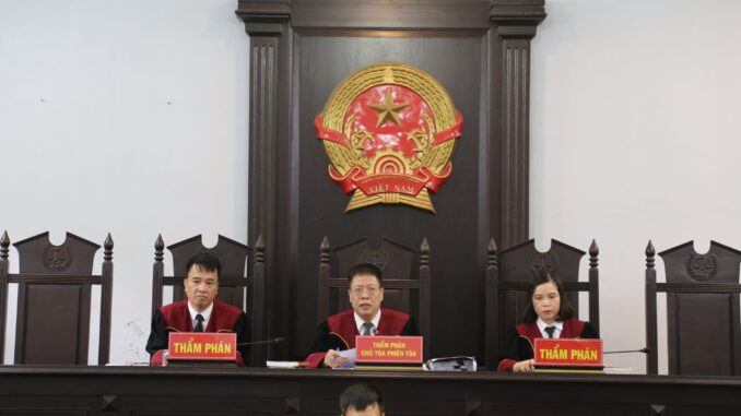 vu-ga-loi-trang-0926-2